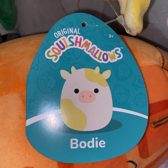 Squishmallows Bodie the cow - Picture 3 of 5